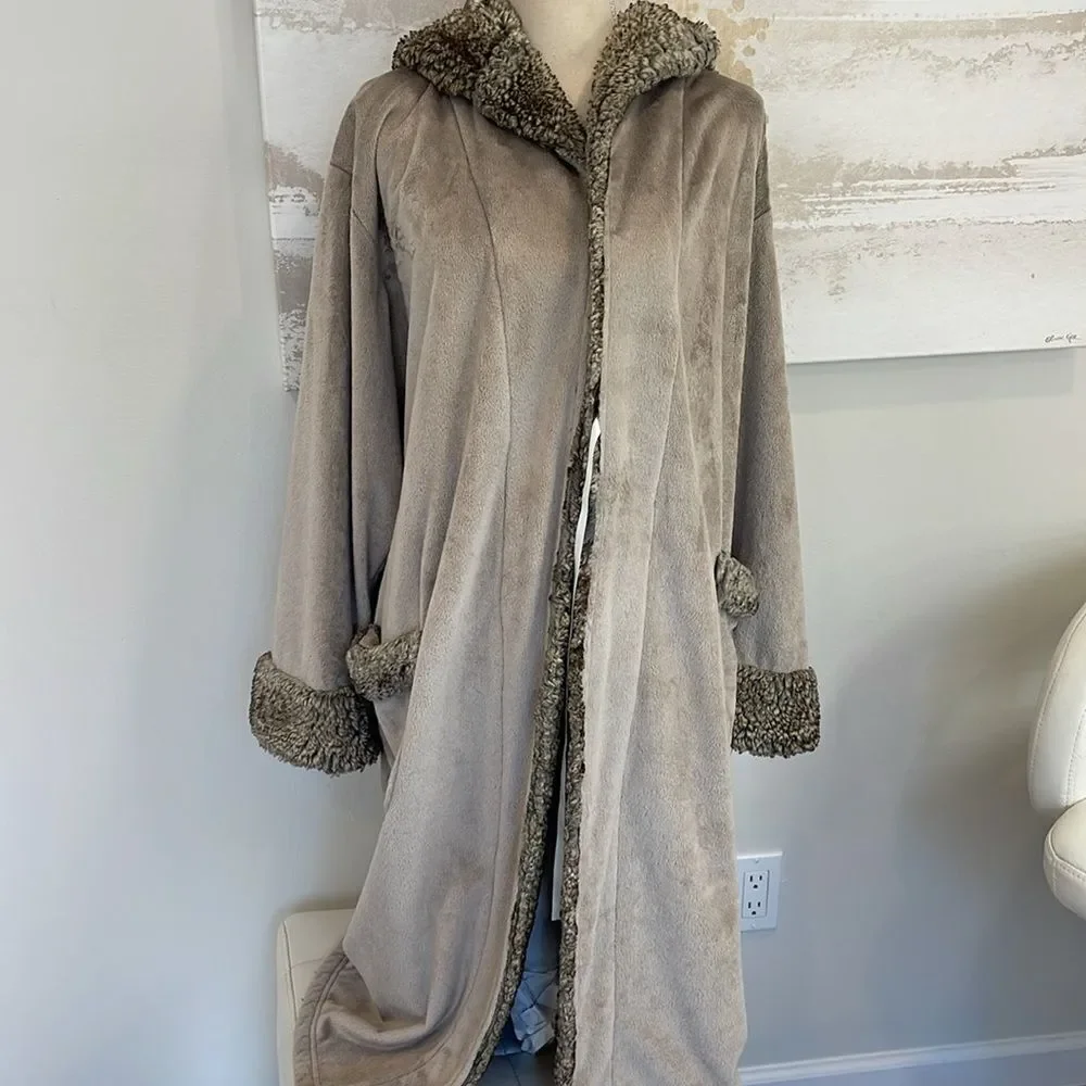 Ombre Tipped Faux Fur Robe, Large, Gray/Caramel